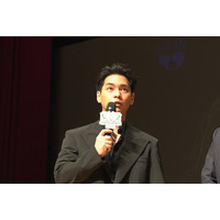 柳楽優弥、韓国のファンからの“大好きです”告白に「カムサハムニダ」と笑顔 画像