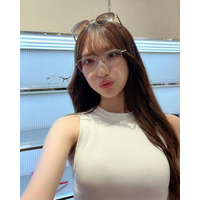 「美人過ぎるお姉さん」NMB48・原かれん、豊満バスト際立つ魅惑の白ニットコーデ！ 画像