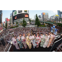 私立恵比寿中学、新宿のど真ん中でミニライブ！水かけパフォーマンスに3000人が熱狂！ 画像