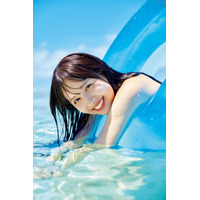 『めざまし』イマドキガール・麻丘真央が初写真集で水着に挑戦！凛々しいフェンシング姿も披露 画像