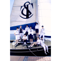 &TEAM新曲「向日葵」MV公開 白い砂浜で9人の青春描く 画像