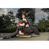 “美女ゴジラ”が東京ビッグサイトに襲来！その可愛さが緊急事態 画像