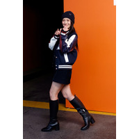 BLACKPINKジス、ヘルシーな“脚見せ”スタイルを披露！彼女らしい姿にファン反応「私服のジスみたい」 画像