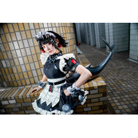 『ゼンレスゾーンゼロ』鮫メイドが、神対応！？ カメラマンからレイヤーまで撮影に並んだ美女レイヤー・しょこら 画像