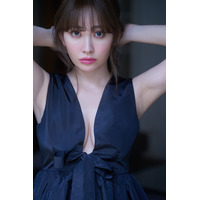 元祖マシュマロボディ・小嶋陽菜、10年ぶりの写真集発売決定！ 画像