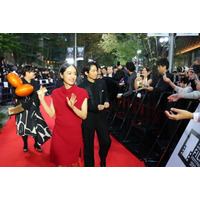 菅田将暉、井上真央、三宅健が「第37回東京国際映画祭」レッドカーペットに登場！ 映画『サンセット・サンライズ』について語る 画像