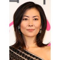 中山美穂さんの訃報に戸惑いの声　クリスマスコンサート大阪公演開催日 画像