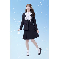 FRUITS ZIPPERが新CMでスーツ姿に変身！ 櫻井優衣は「弟の入学式ぶり」 画像