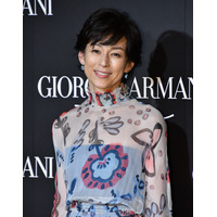 “58歳”鈴木保奈美、美しすぎる近影に反響「ため息が出るほど輝いている」「一生憧れの存在」 画像