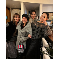 とよた真帆らが新山千春“44歳”バースデーを祝福！「とっても楽しい夜でした」 画像