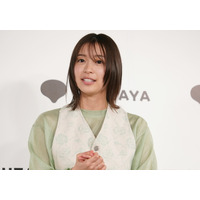 鳴海唯、1st写真集の重版に「本当に驚き」 画像