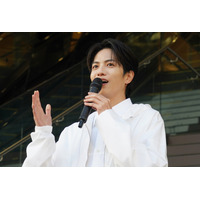 志尊淳、サプライズに歓喜＆30代の意気込みを語る「5年間は突っ走って」 画像