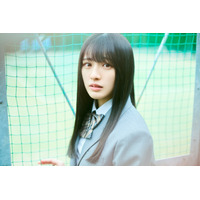乃木坂46の6期生メンバー、大越ひなのと鈴木佑捺の撮り下ろし写真と手書きプロフィール公開！ 画像