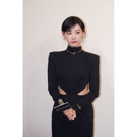 韓国ドラマ『涙の女王』キム・ジウォン、美くびれ露出のセクシードレス披露 画像