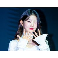 美髪なびかせ…IVE・ウォニョン、ダイソン韓国公式アンバサダーに就任！眩いイメージカットも公開 画像