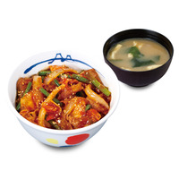 松屋、特製の旨辛ビビンダレが特徴の『牛焼肉ピリ辛炒め』定食・丼2種類で新登場！ 画像