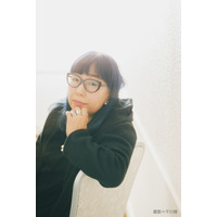 山田詠美の初オーディオファースト作品『三頭の蝶の道』がAudibleで配信！ 朗読は高畑淳子 画像