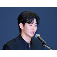 “未成年交際疑惑”を否定したキム・スヒョン、誹謗中傷に法的措置へ「告訴状を提出した」【全文】 画像