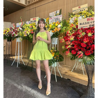 「ショードラアワード2025」受賞の豊田ルナ、ミニワンピの美脚オフショで喜び吐露 画像