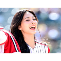 どんどん大胆に…TWICE・ツウィ、“攻め”のレースキャミ姿に称賛の声「美の渋滞」【PHOTO】 画像