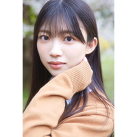 櫻坂46四期生「佐藤愛桜」「中川智尋」の撮り下ろし写真と手書きプロフィールが公開！ 画像