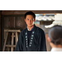 細田佳央太、朝ドラ『あんぱん』原豪役の心境を明かす！ 蘭子（河合優実）と通じ合う場面は…… 画像