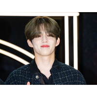 SEVENTEEN・エスクプス、学ラン姿がまるでアニメキャラ！“爆イケビジュ”に「先輩、反則です」【PHOTO】 画像