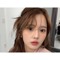 「ヤバい」“結婚から5日”、新婚旅行中の韓国女優が八方塞がり状態…現実と向き合う姿に称賛 画像