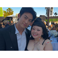 2PM・テギョン、渡辺直美らと仲睦まじい2SHOT！LAで豪華パーティーに参加「驚きと感動」【PHOTO】 画像