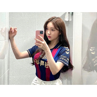 韓国チアガール、無防備すぎるキャミソールから圧巻のメリハリ…「バービー女神」とファン絶賛【PHOTO】 画像