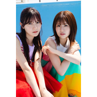 日向坂46・河田陽菜と松田好花のほのぼのショット！ 髙橋未来虹のキャプテン就任後初グラビアも 画像