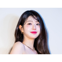 IVE・ウォニョンが着るとすべてが「映える」？夏ファッションで魅せた“無双のビジュアル”【PHOTO】 画像