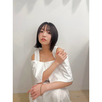 大原優乃、『美的』オフショット一挙公開！ 髪ばっさりの“大胆”イメチェン姿をたっぷりと… 画像
