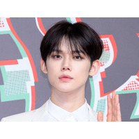 TXT・ヨンジュン、前髪下ろした“爽やかビジュアル”で圧倒！「全部が完璧」「イケメン」【PHOTO】 画像