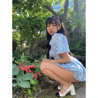 「なんて美しい太もも」ピョ・ウンジ、“しゃがみ美脚”が映えるポーズで夏コミ参加を報告! 画像