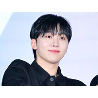 「激メロすぎる」SEVENTEEN・スングァン、“チャラかっこいい”メガネ姿にファン悶絶「破壊力やばい」【PHOTO】 画像