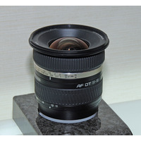 コニカミノルタ、デジタル専用広角ズーム「AF DTズーム 11-18mm F4.5-5.6 （D）」の発売日決定 画像