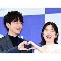 佐藤健＆小芝風花、韓国作品への深い愛情を語る　日本版『私の夫と結婚して』制作発表会に登壇 画像