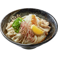 はなまるうどん、薬味のアクセントがたまらない新メニュー「3種薬味豚しゃぶうどん」が販売中！ 画像
