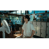 山﨑賢人と上白石萌音が昔ながらの銭湯へ！ サントリー生ビールの新CMが放映開始 画像