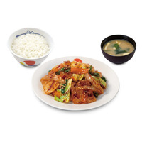 たっぷり野菜が美味しい本格中華！松屋、ピリ辛本格中華タレ使用の「回鍋肉」を15日より販売 画像
