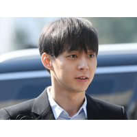 薬物・税金滞納…母国で見限られた元東方神起・ユチョン、日本で見せた“変貌ぶり”に注目【PHOTO】 画像