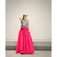 アンミカ、“大好きな色”の夏私服コーデを披露！ファンも共感「色合わせ最高」 画像