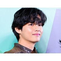 「空港は僕たちだけの空間ではない」BTS・V、一部ファンの無秩序行動に懸念…成熟したマナー呼びかけ 画像