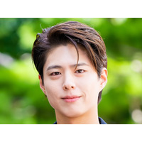 俳優パク・ボゴム、坂口健太郎との変わらぬ友情にほっこり！日本ファンに向けた長文の投稿も話題【PHOTO】 画像
