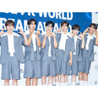 NCT WISH、音楽番組に“爽快な波”を巻き起こす！先行公開曲『Surf』活動スタート 画像