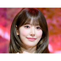 人間離れしたビジュアル…LE SSERAFIM・宮脇咲良、“AI級”の美貌に驚きの声「どうなってんの？」【PHOTO】 画像