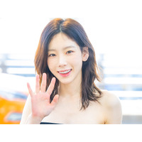 少女時代・テヨン、広告撮影で大胆露出…ぜい肉のない“美くびれ”披露【PHOTO】 画像