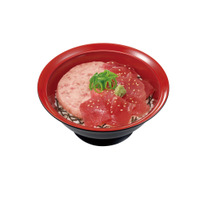 さっぱりしたまぐろ赤身を堪能！すき家、「鉄火たたき丼」明日より販売 画像