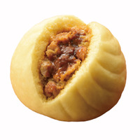 ファミマ「極旨 黒豚まん」に初のカレー味が登場！9日より全国で発売 画像